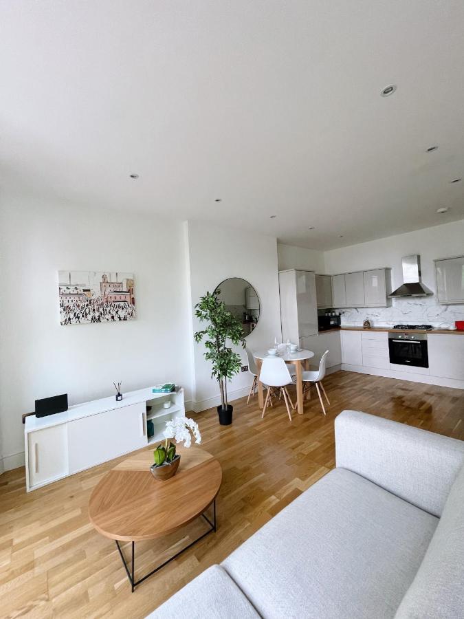 شقة لندن  في Luxuriously Flat In Streatham المظهر الخارجي الصورة